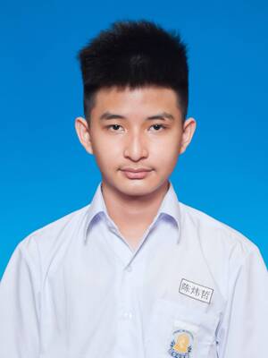 陈炜哲